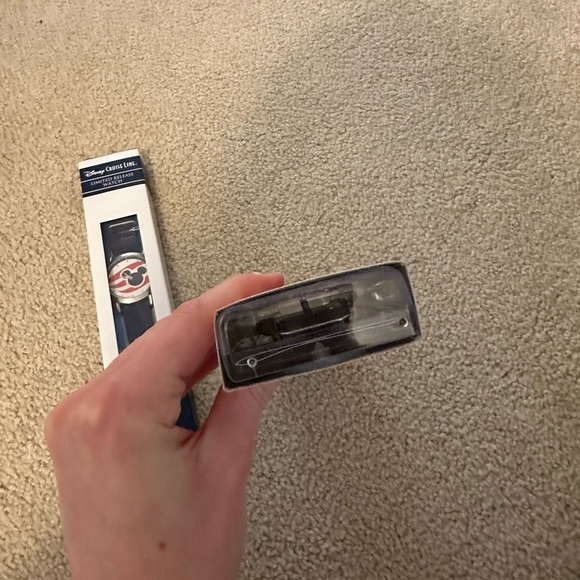 Disney Cruise Line Watches - Picture 7 of 14
